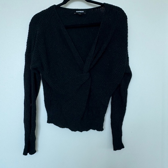 Express Women's Black V-Neck Sweater size M - Picture 1 of 4